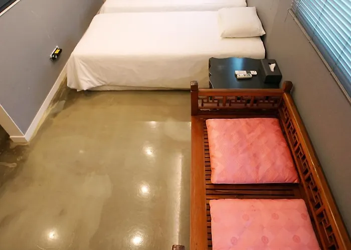 Hotel Dada Gyeongbokgung 2*